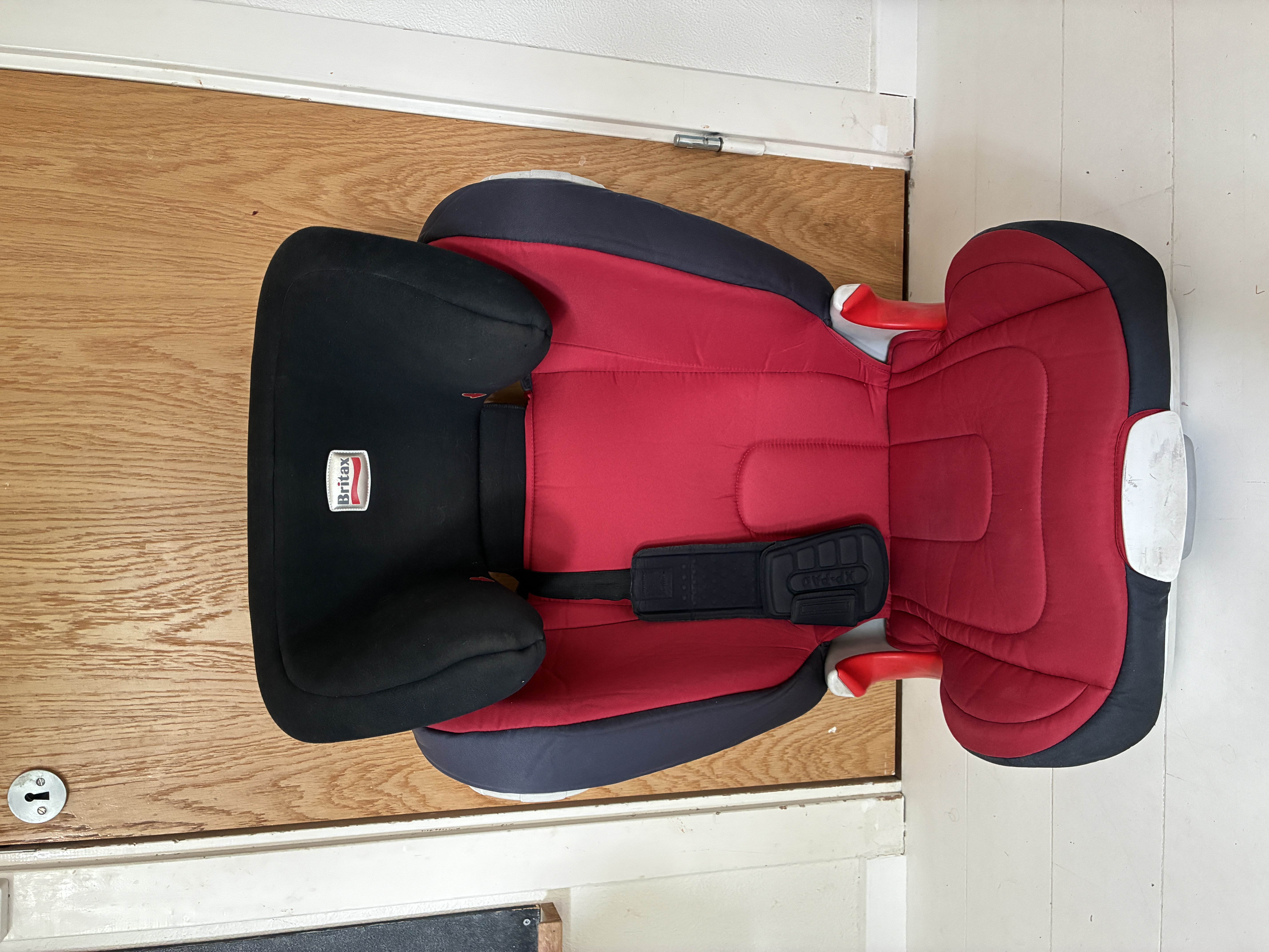 Britax bältesstol 15–36 kg med isofix
