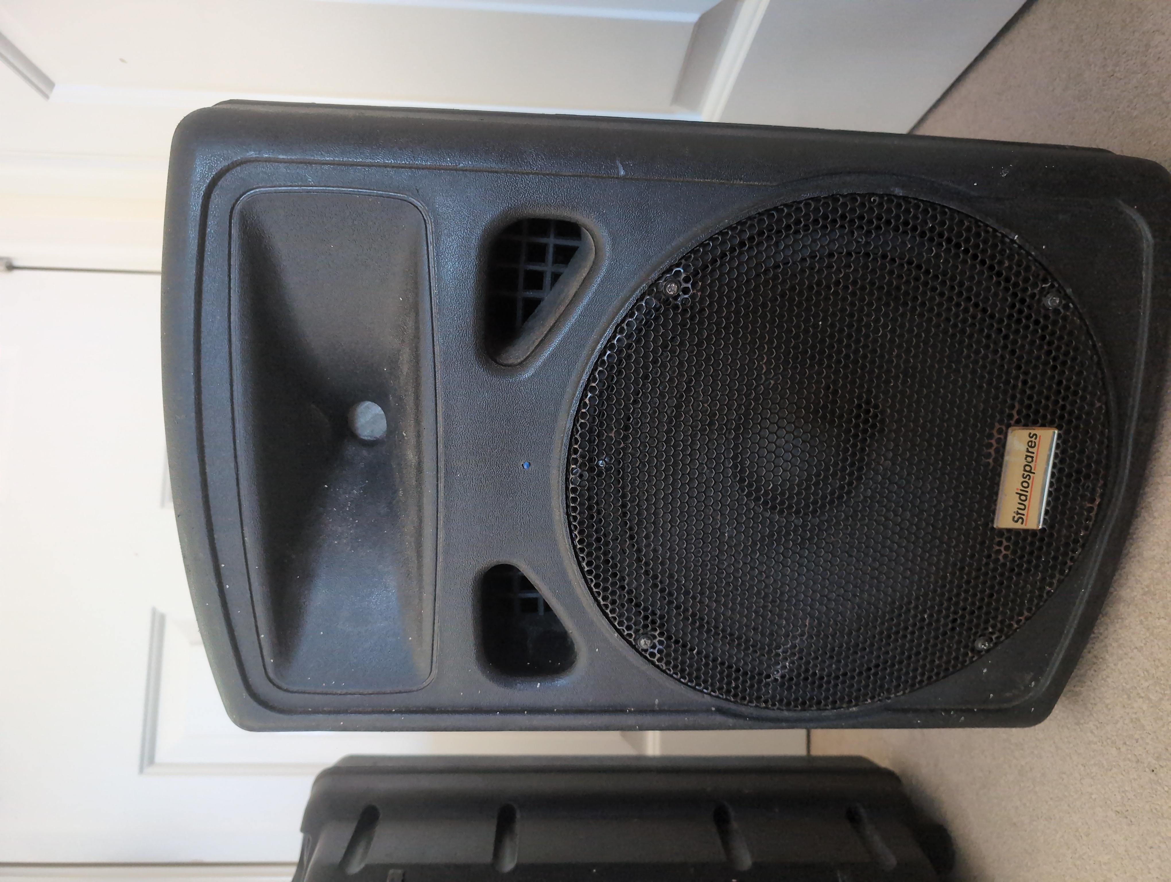 2 x studiospares fortissimo active 10" pa speakers, model 248240