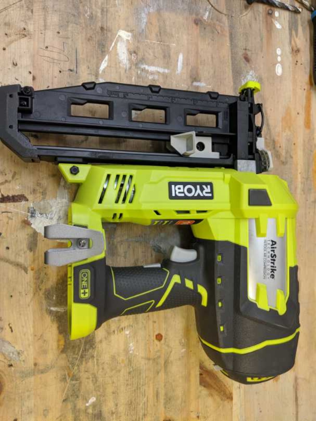 Ryobi batteridrevet dykkertpistol