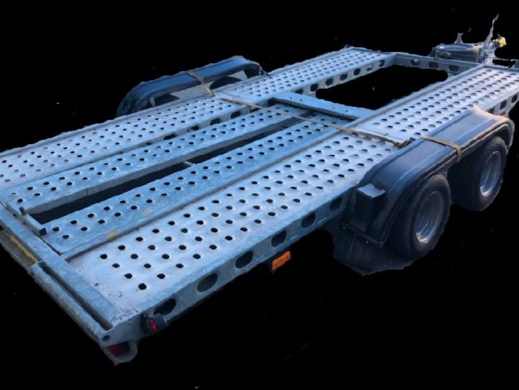 Biltransport 2600kg totalvikt