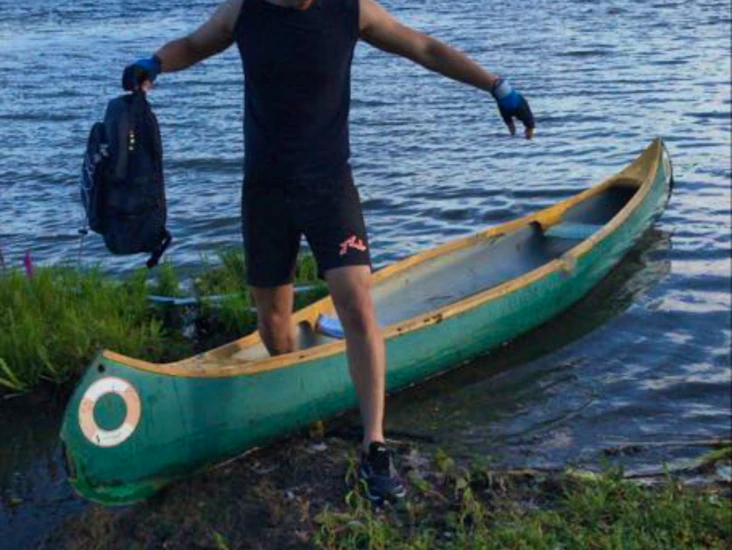 Kanoter/kanadensare vid paddelvatten!