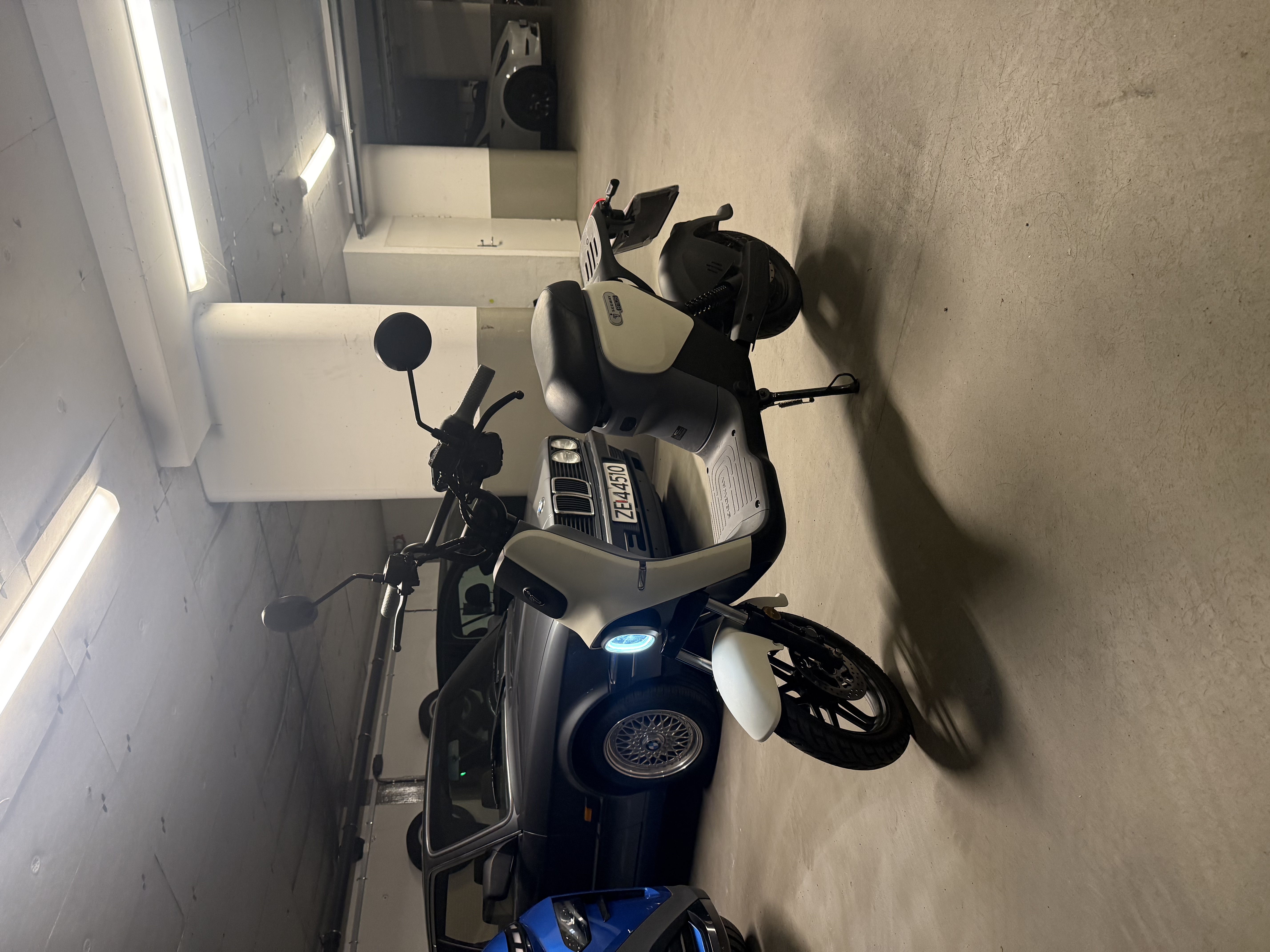 Segway b110s moped