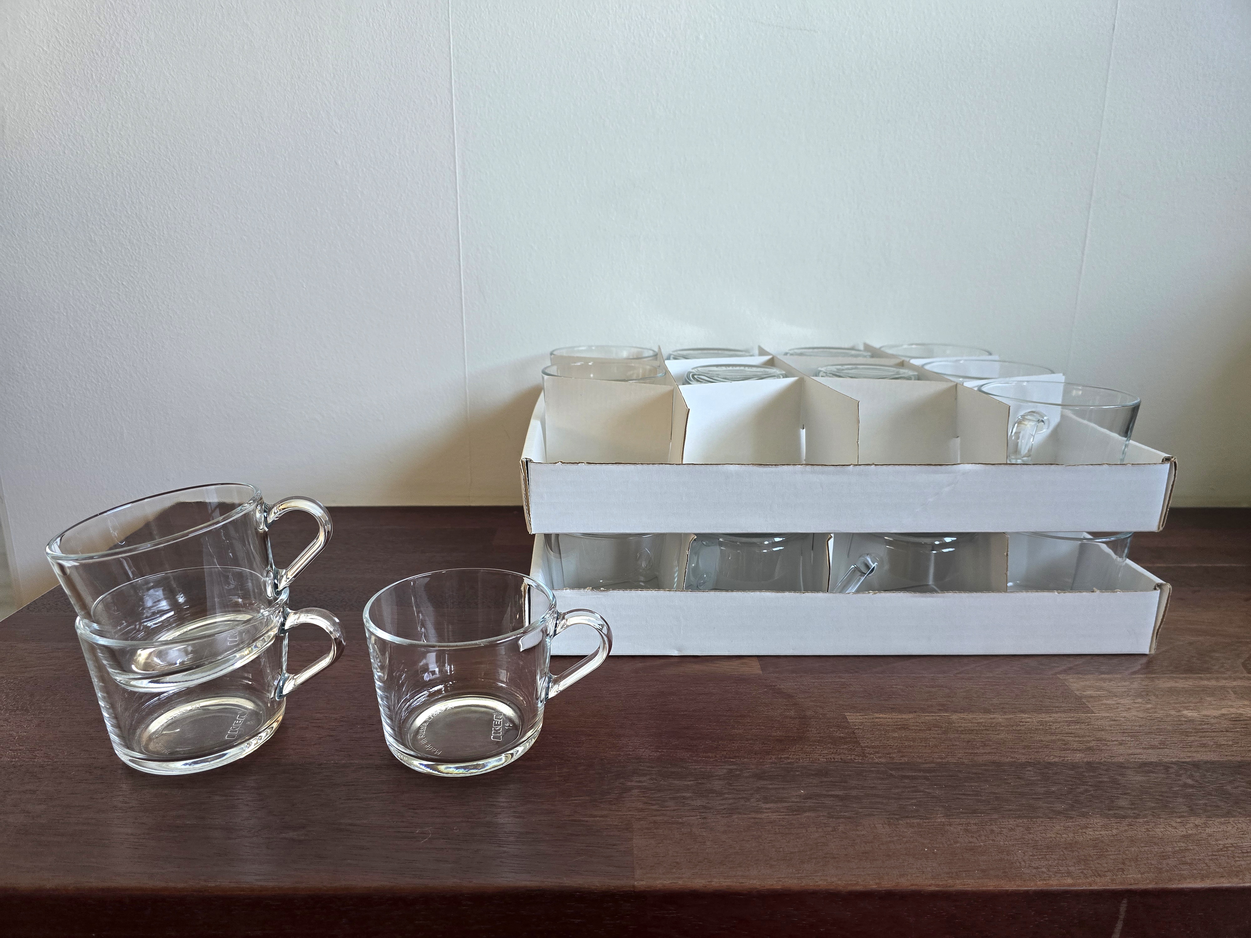 24 st kaffekoppar i glas