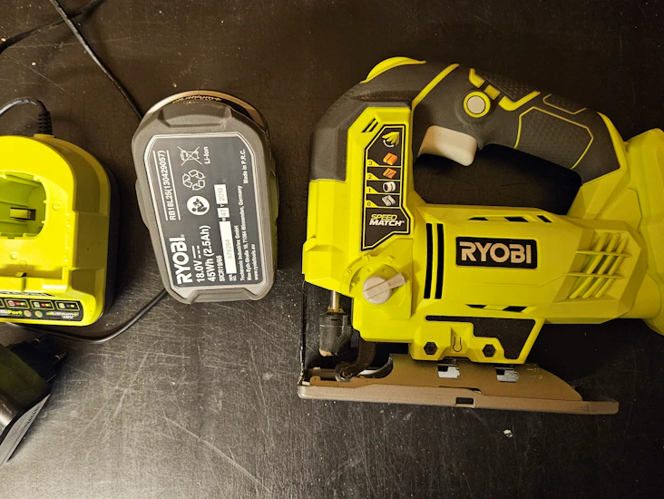 Sticksåg ryobi rjs18