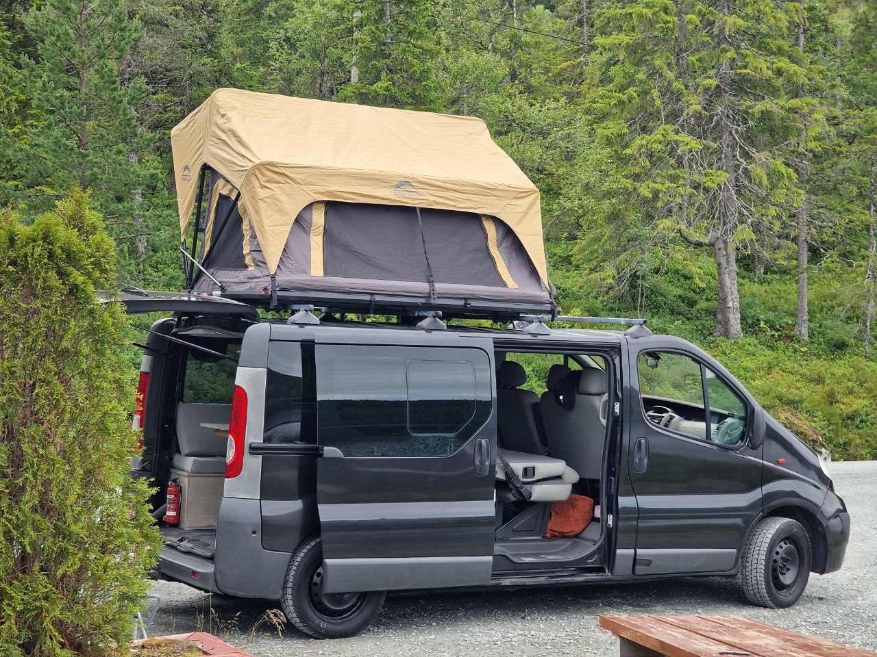 Opel vivaro 6 setter campervan med soveplasser 🚐