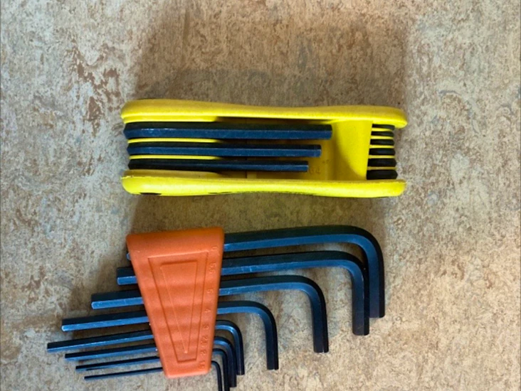 Insexnycklar både tum och millimeter