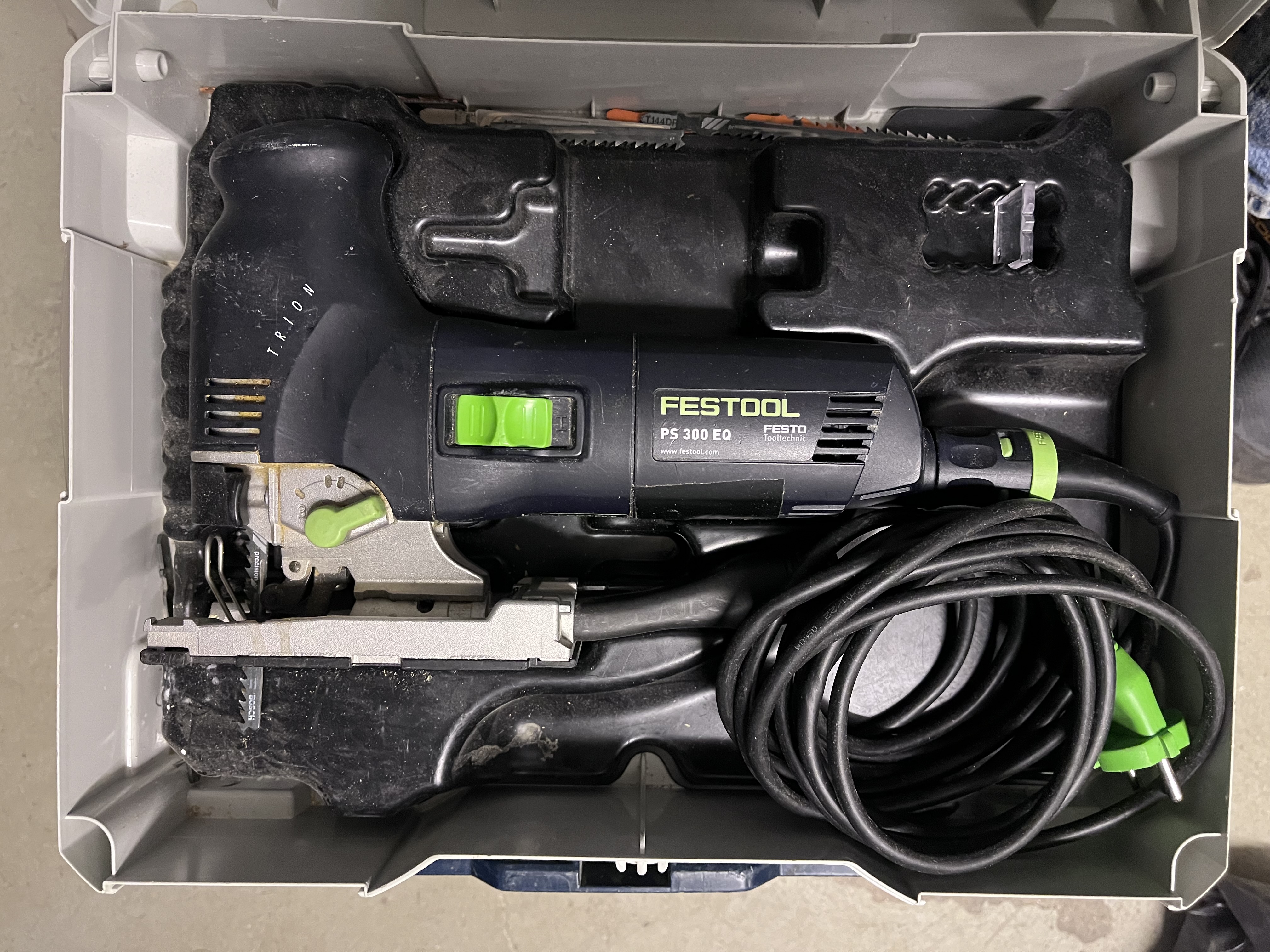 Festool sticksåg ps 300 eq uthyres