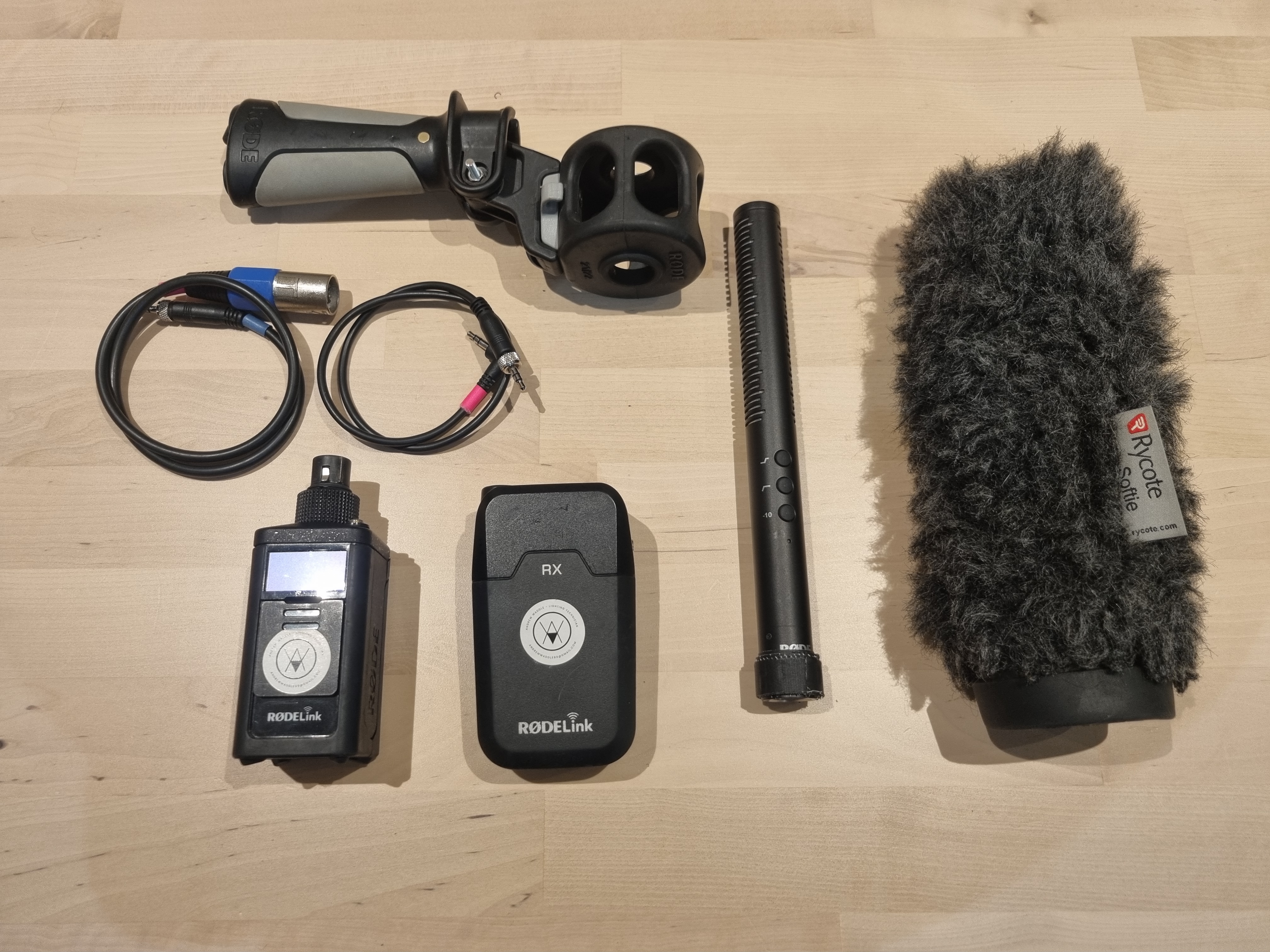 Rode ntg4 wireless microphone kit