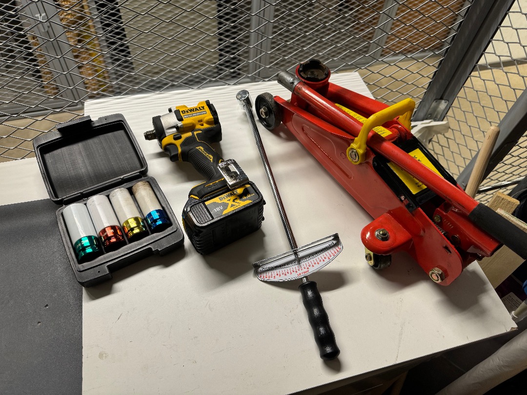 Mutterdragare(batteri) inkl däckbytarpaket