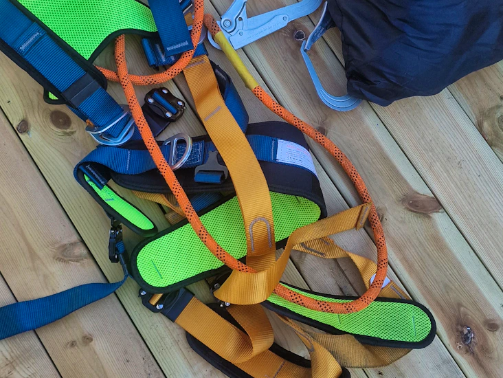 Fallskyddssele med lina