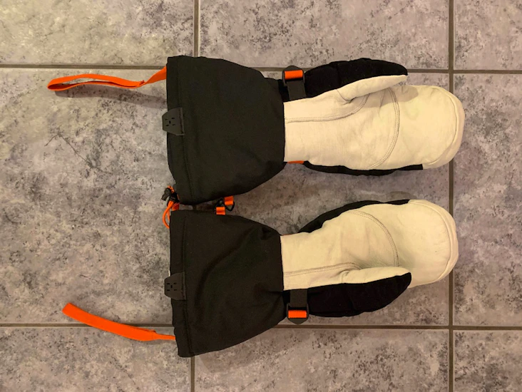 Hanskat haglöfs expedition mitten (8-9)