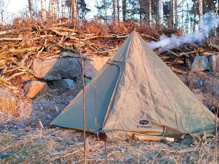 Kotateltta ja kamiina gstove