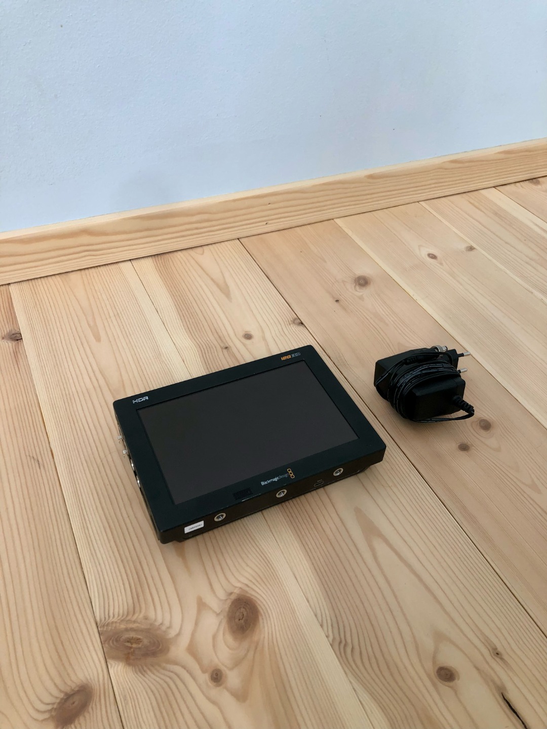 Monitor video assist 12g hdr 7" - black magic