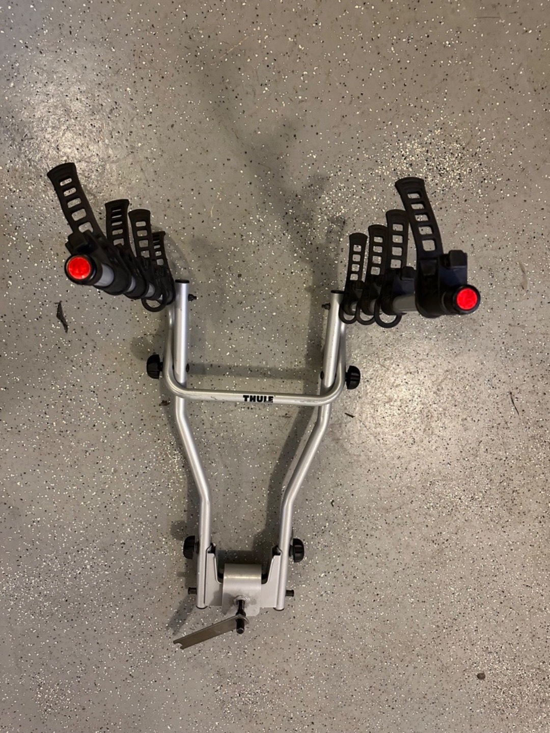 Thule hangon 4 cyklar - tiltfunktion