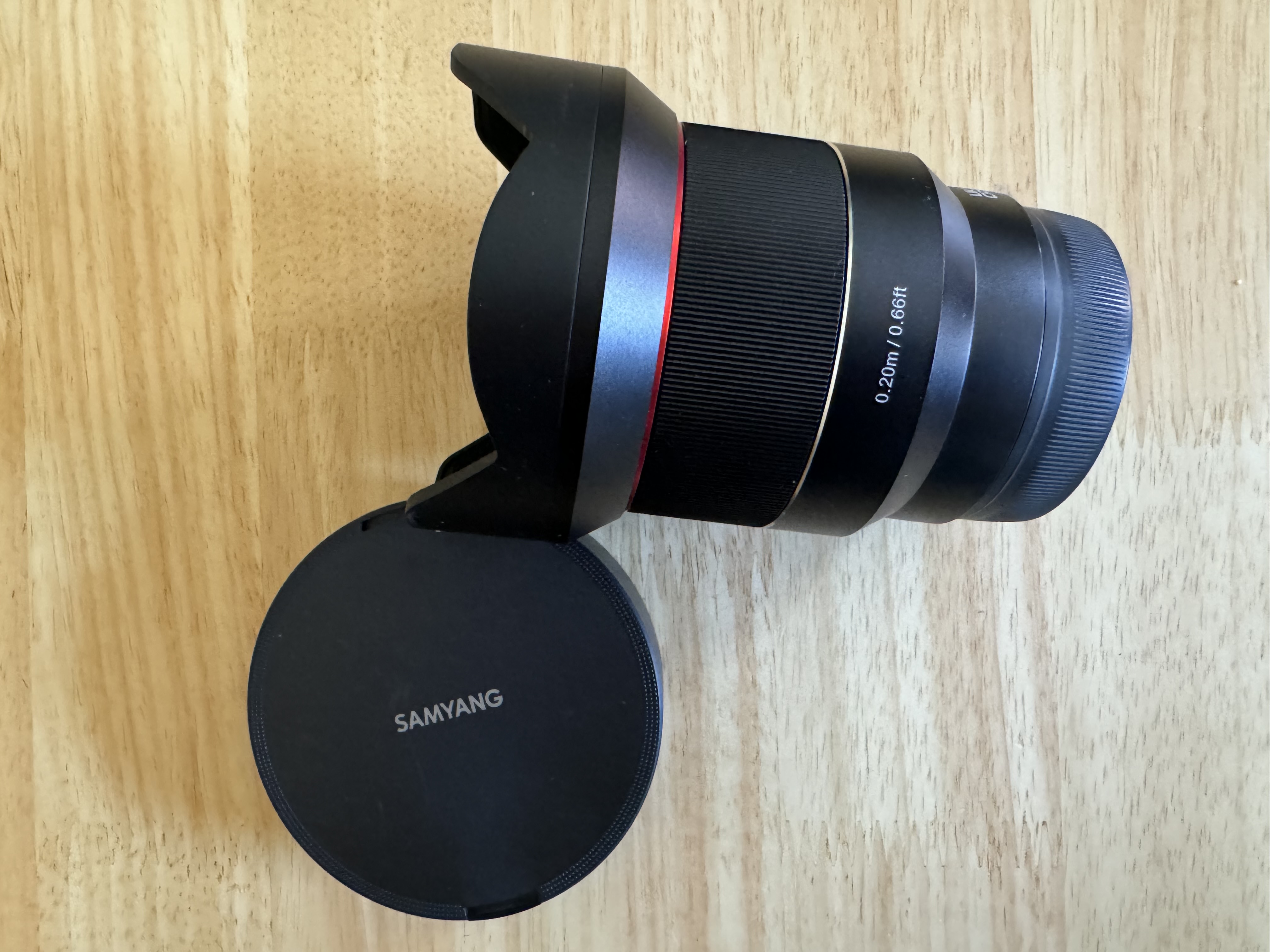 Samyang af 14mm f/2.8 fe ultra wide lens | sony e mount full frame