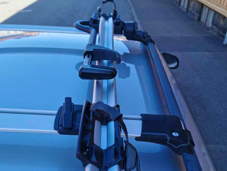 Thule proride cykelhållare för tak.