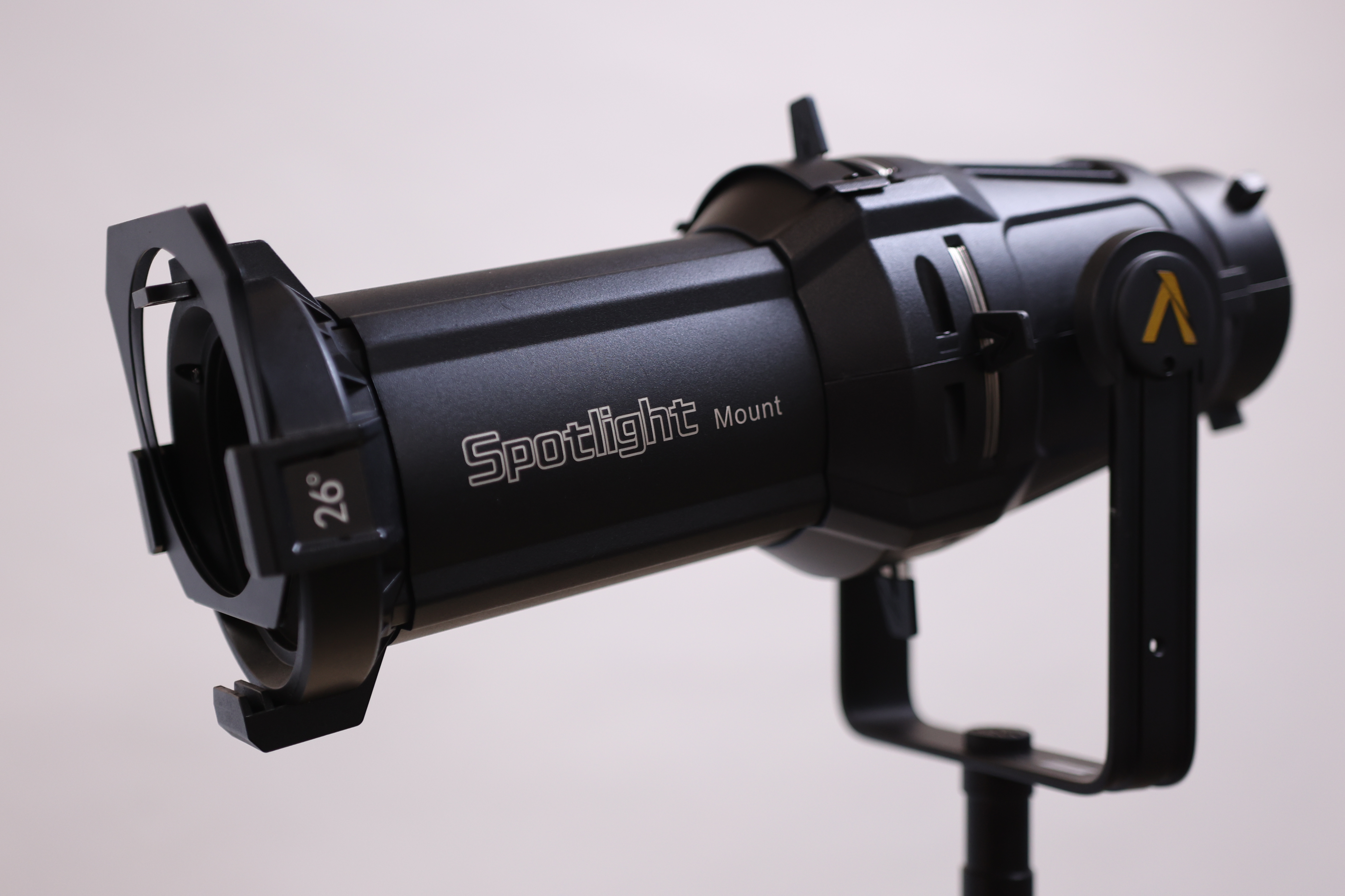 Aputure spotlight mount 26° — precision light modifier
