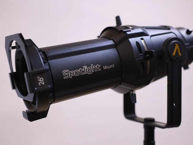 Aputure spotlight mount 26° — precision light modifier