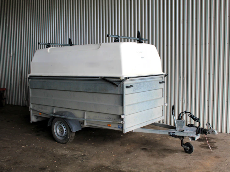 Kåpsläp thule lv1000