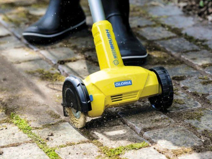 Elektrisk plattrensare mot ogräs