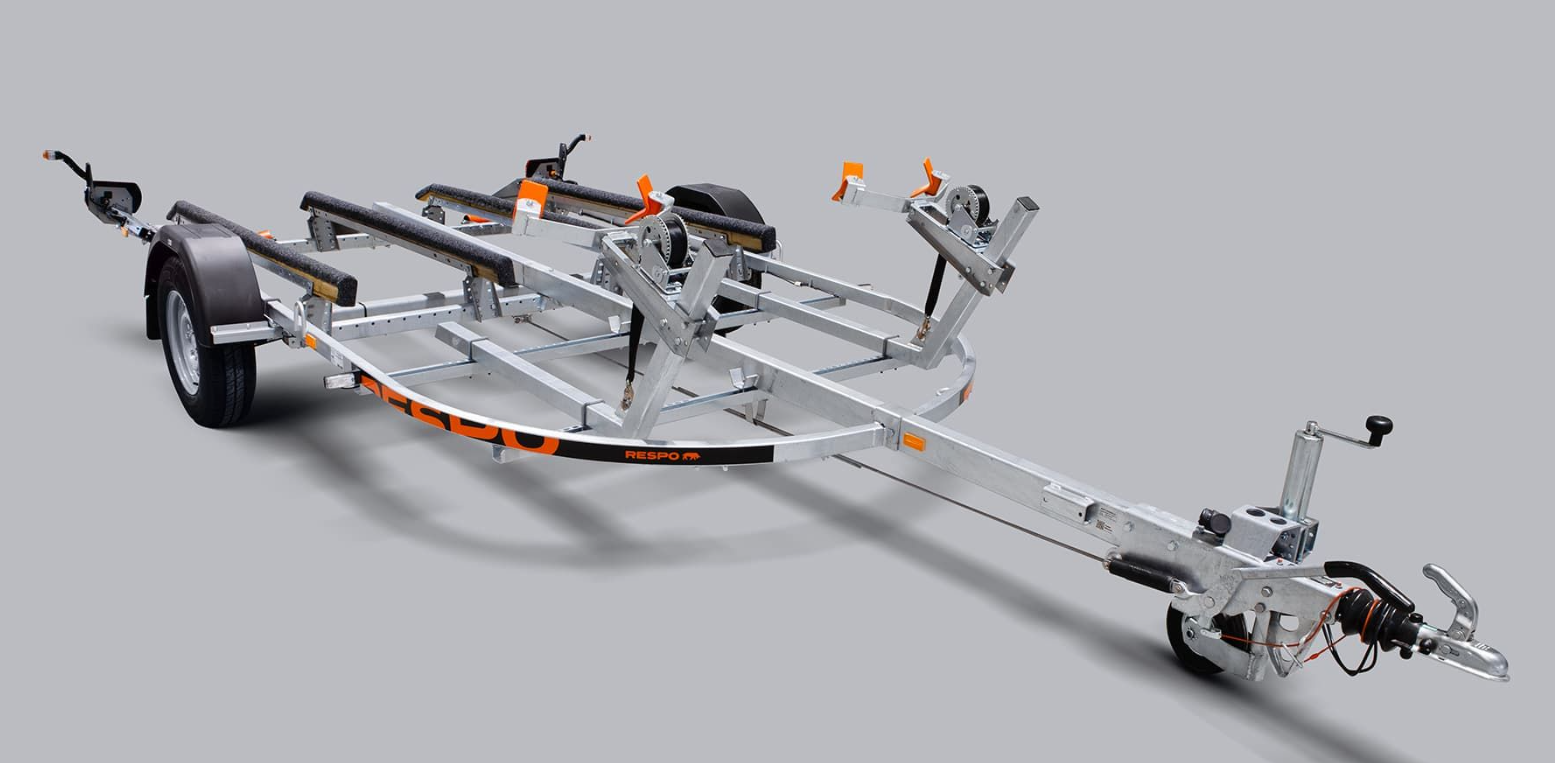 Dubbeltrailer vattenskoter bromsad 80km/h