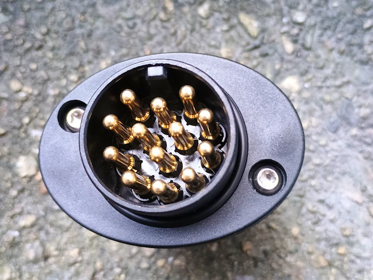 gaupen helt ny med brems og ekstra karmer