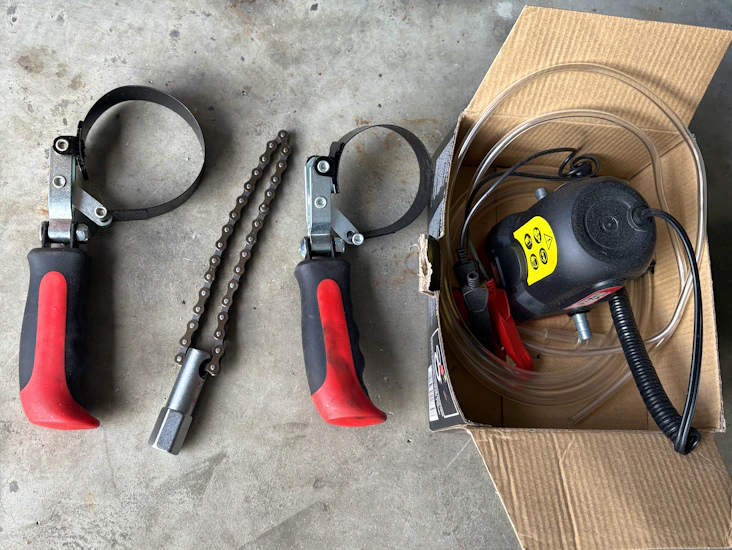 Oljefilter dragare och pump