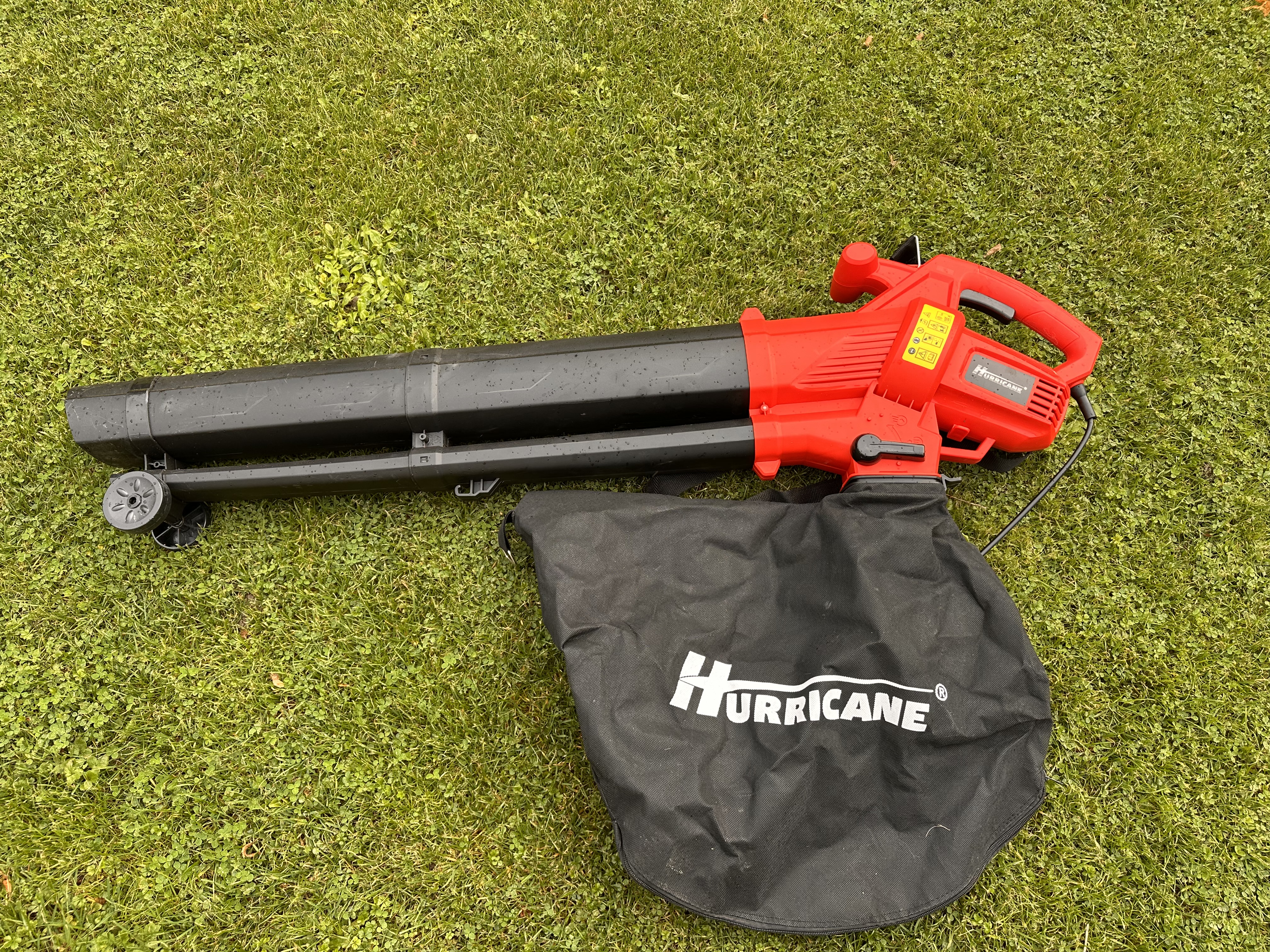 Eldriven lövblås/sug