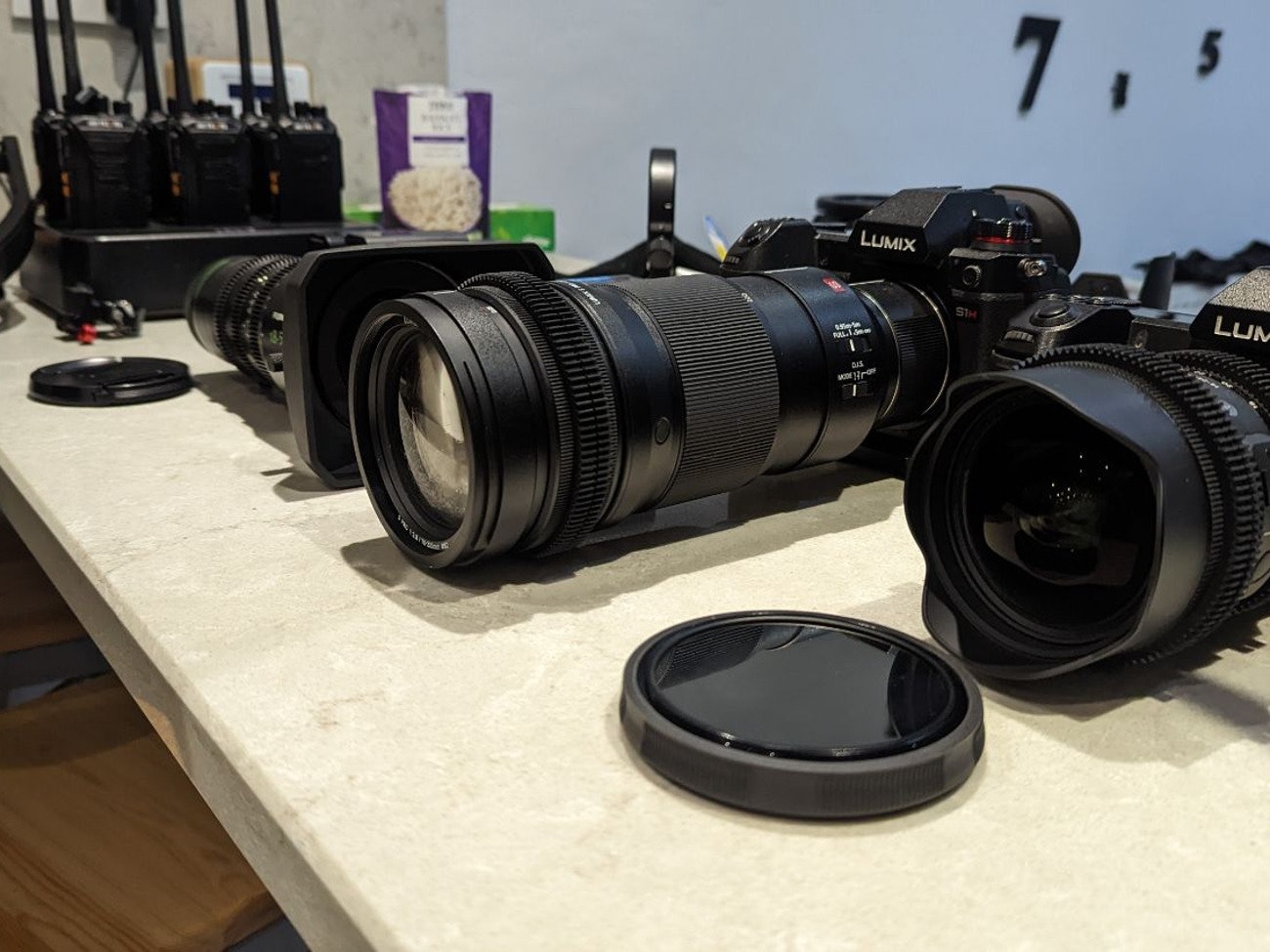 Panasonic lumix s pro 70-200mm f2.8 ois l mount lens