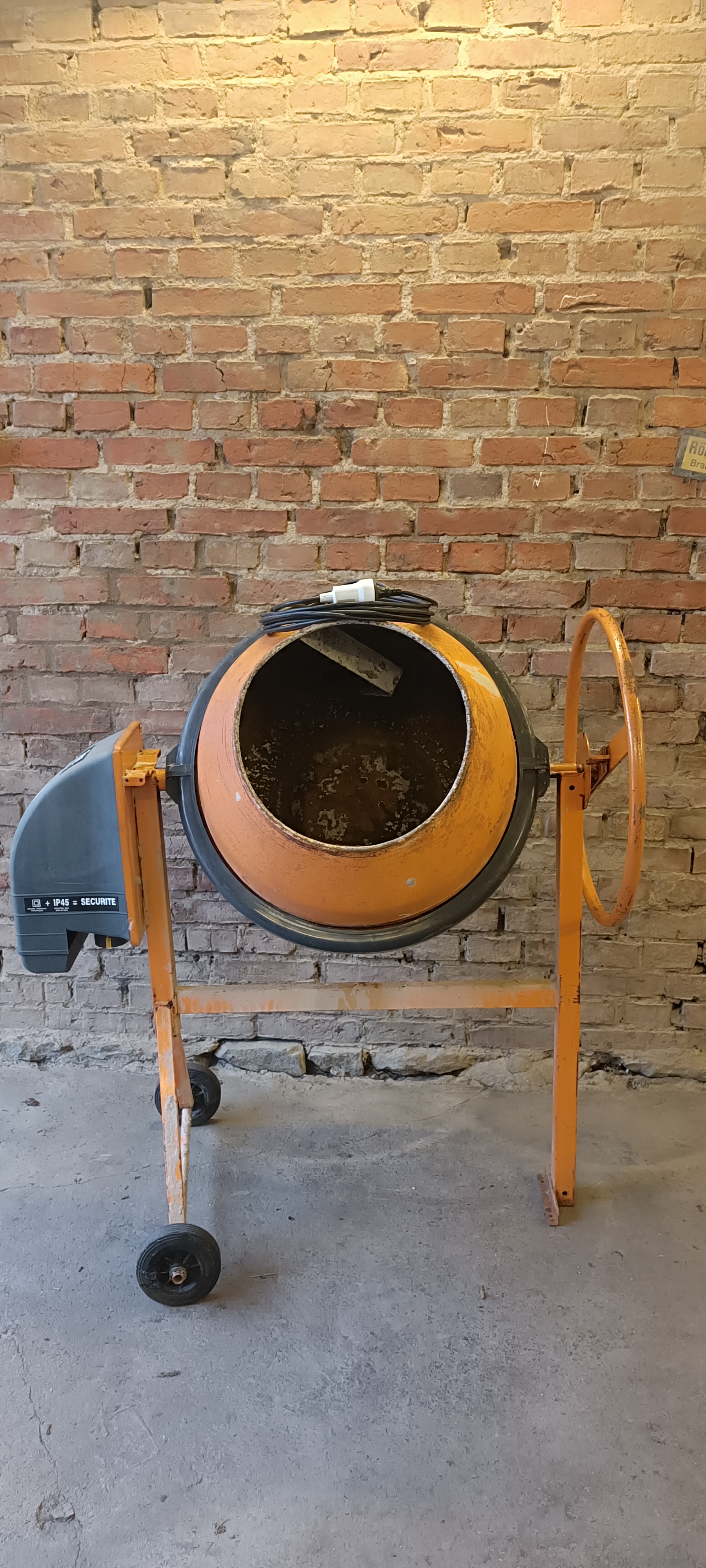 Betongblandare 100l