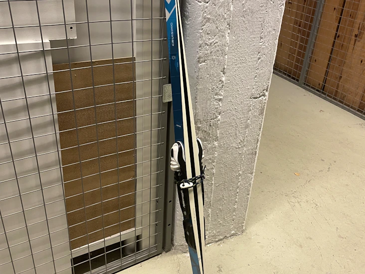 Barn cross country/längdskidor 109 cm