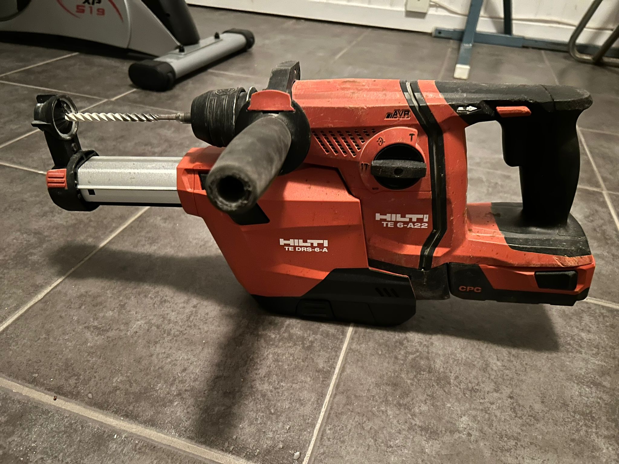 Batteridriven slagborr/bilmaskin hilti te6