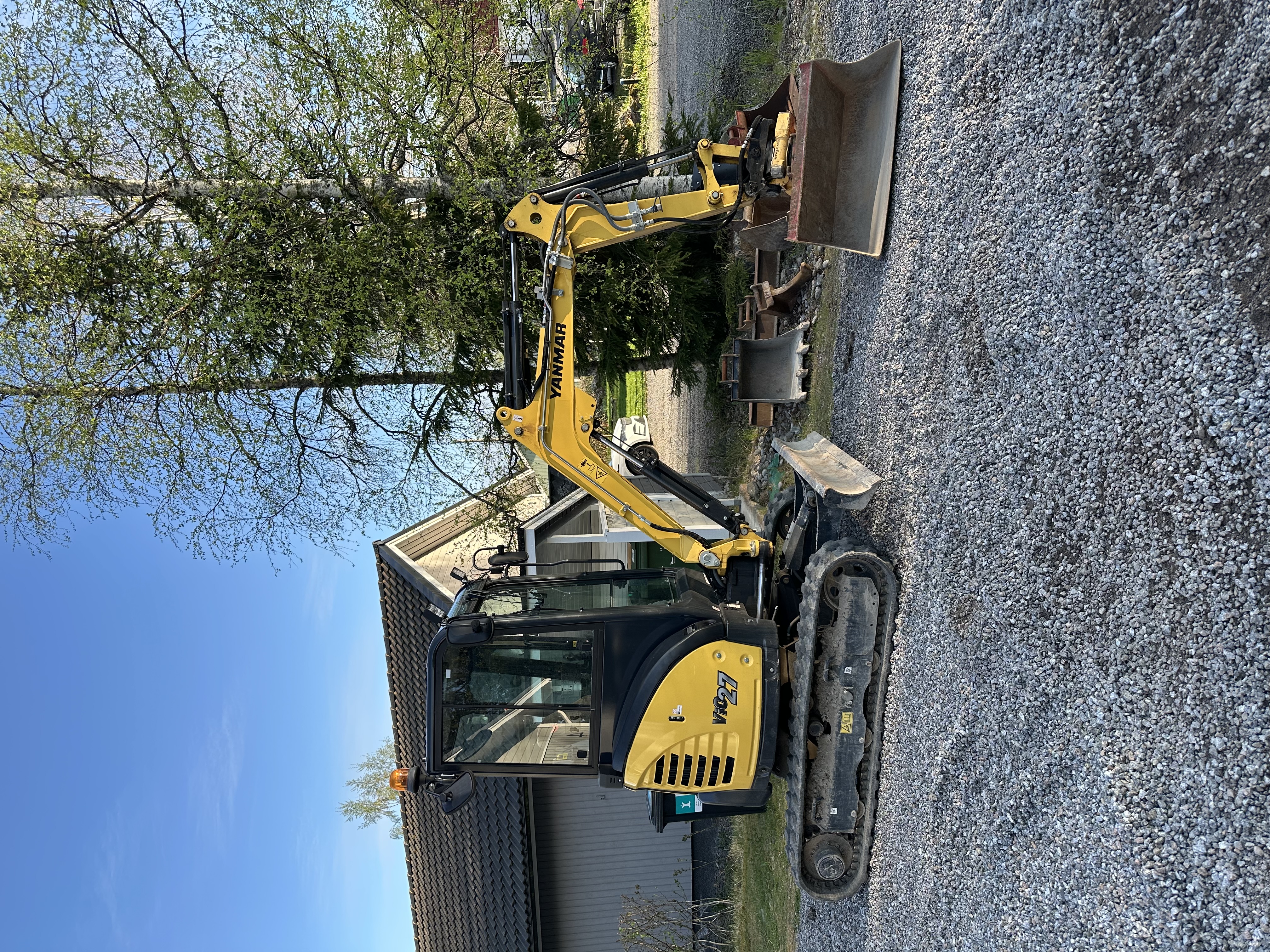 Yanmar vio27 pyörittäjällä