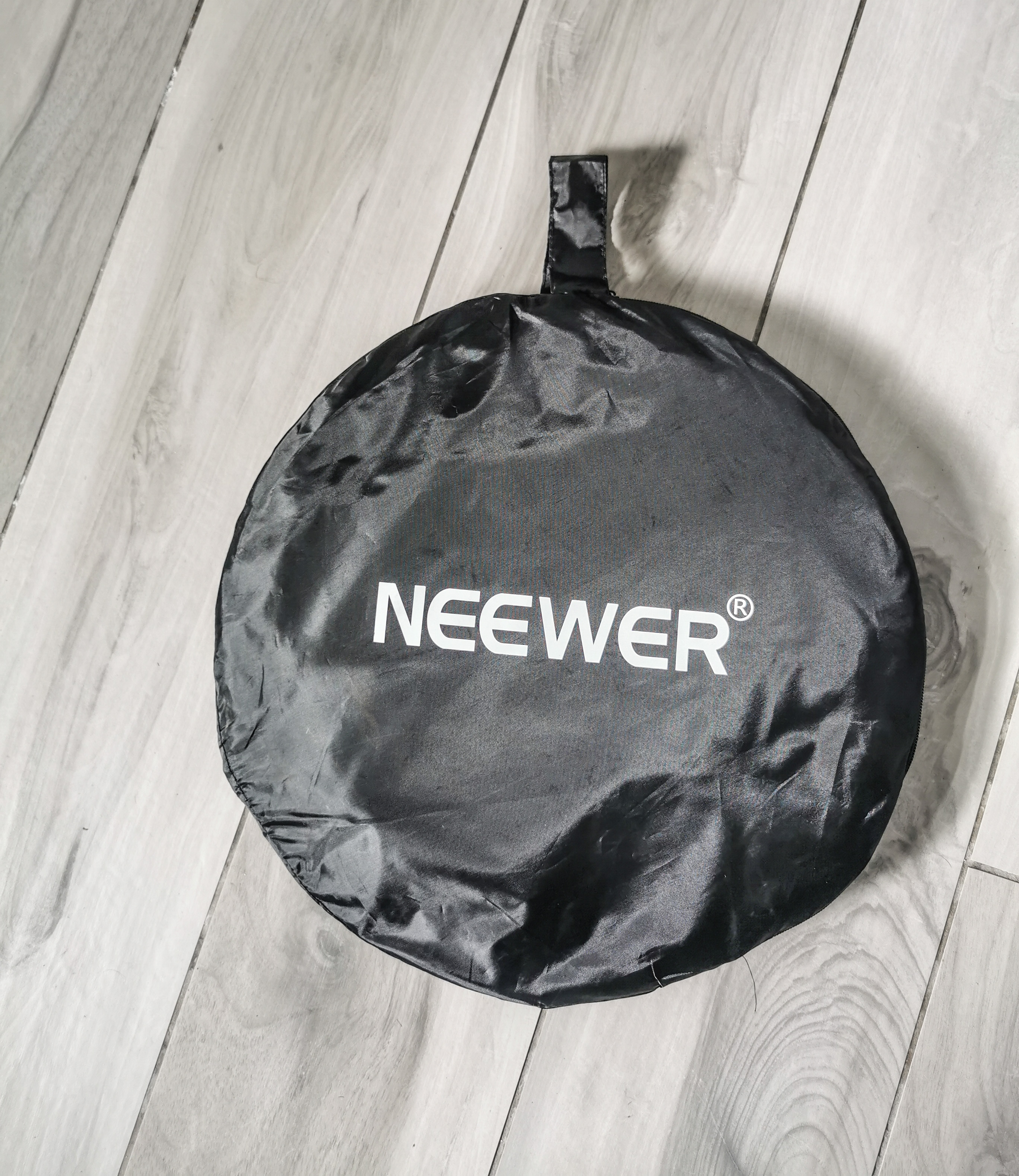 Neewer 43"/110cm light reflector kit
