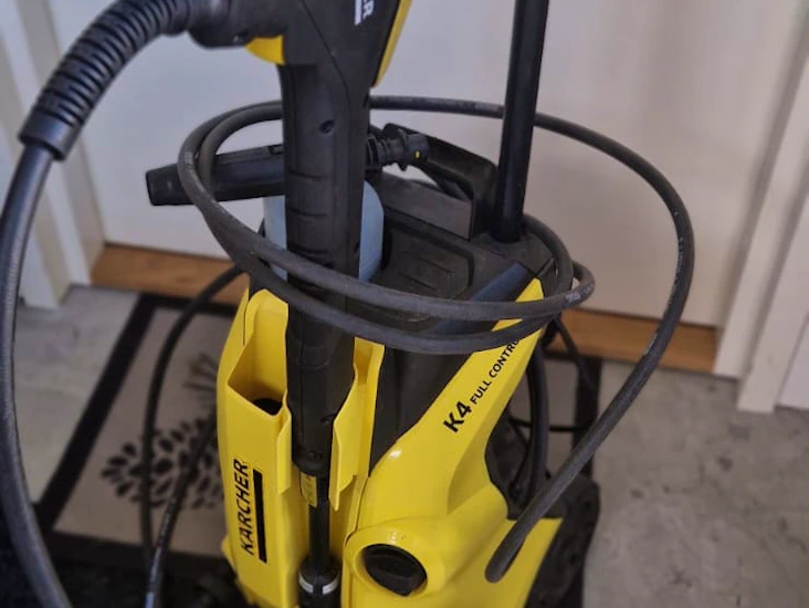 Kärcher painepesuri vaahdottimella