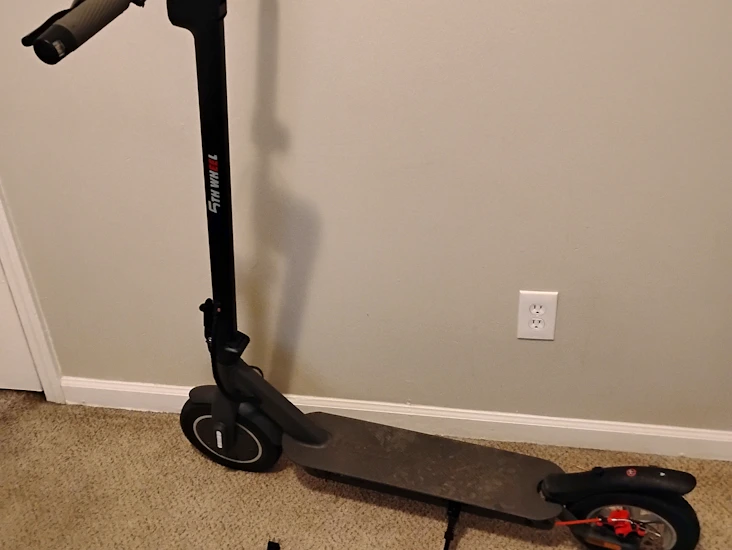 Electric scooter for adults