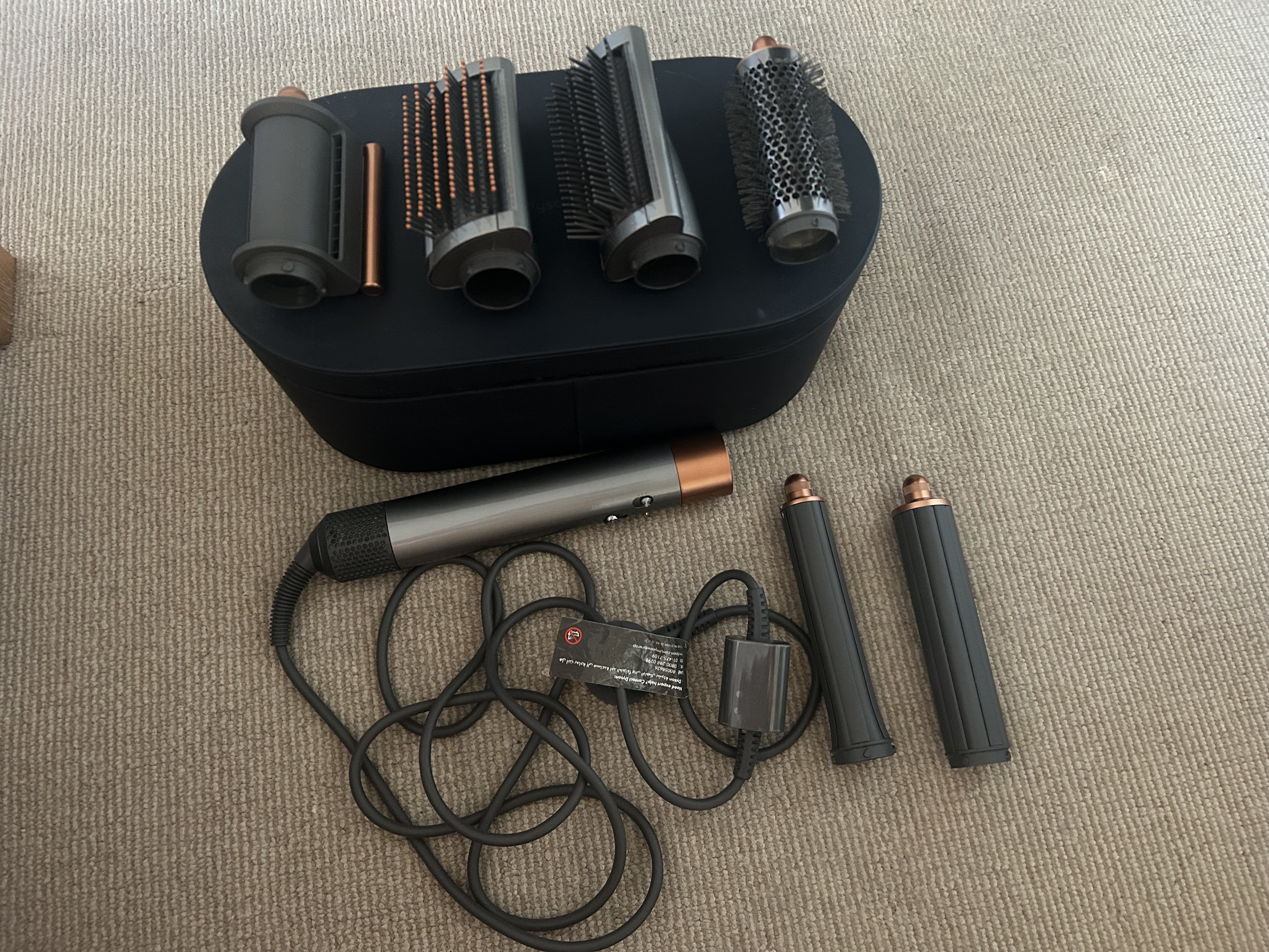 Dyson airwrap multi styler for long hair 