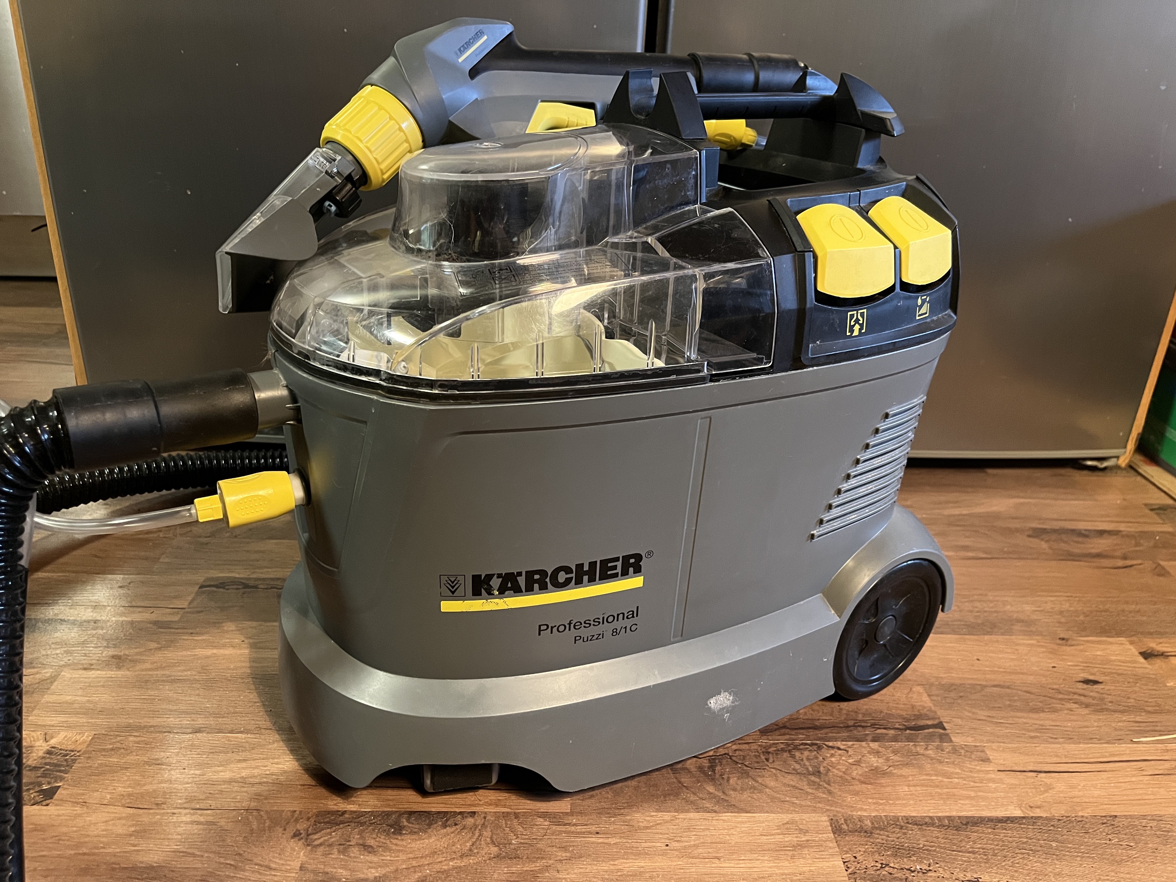 Tekstiilipesuri kärcher puzzi 8/1