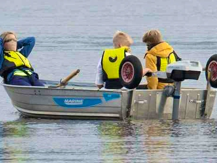 3-personer alu-båt med elektrisk motor