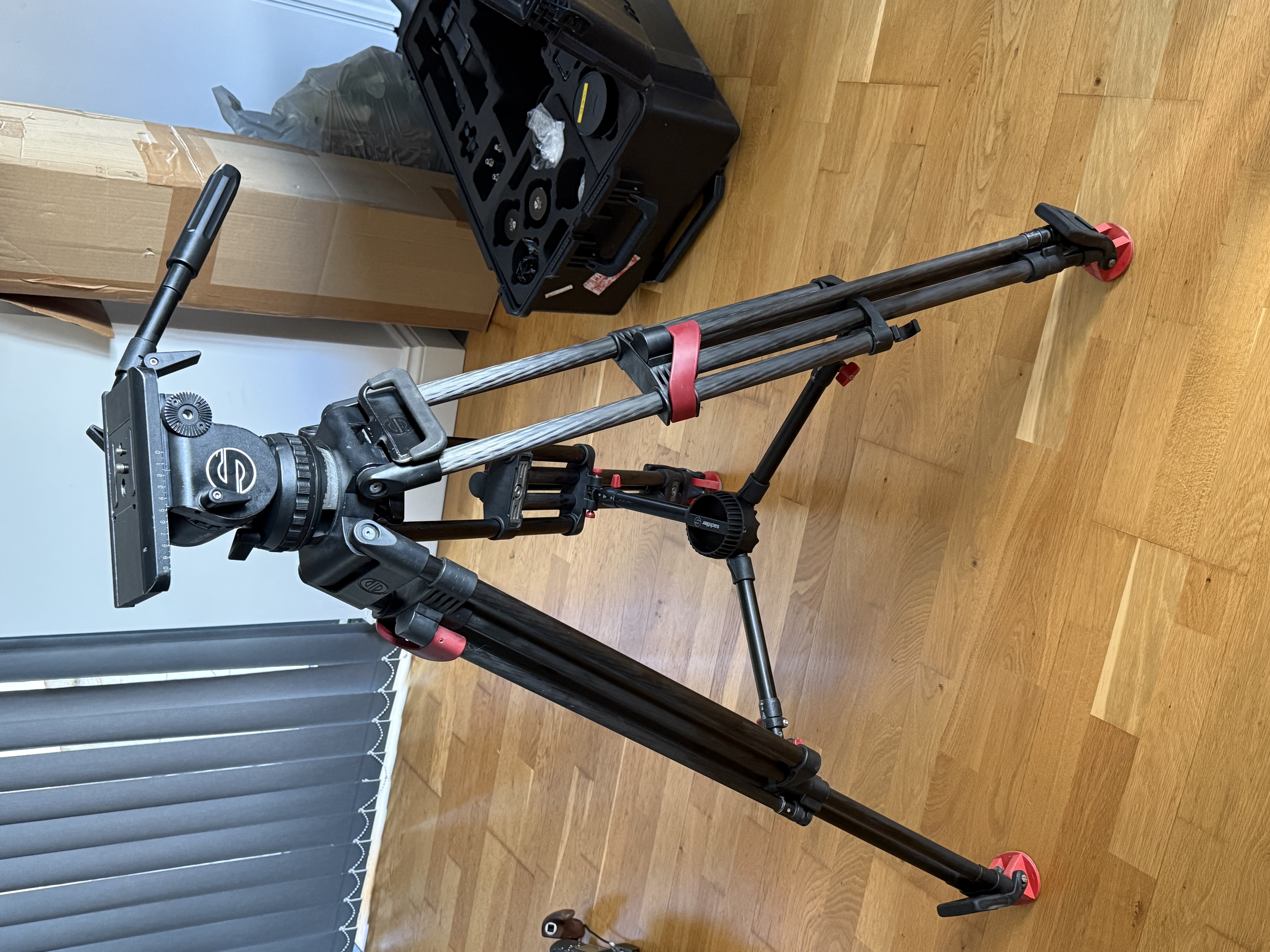 Sachtler video 20p tripod 