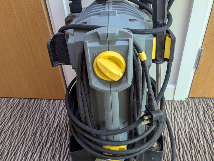 High pressure washer - karcher professional