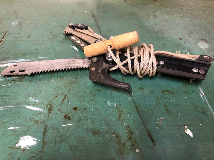 Kombinerad såg och sax