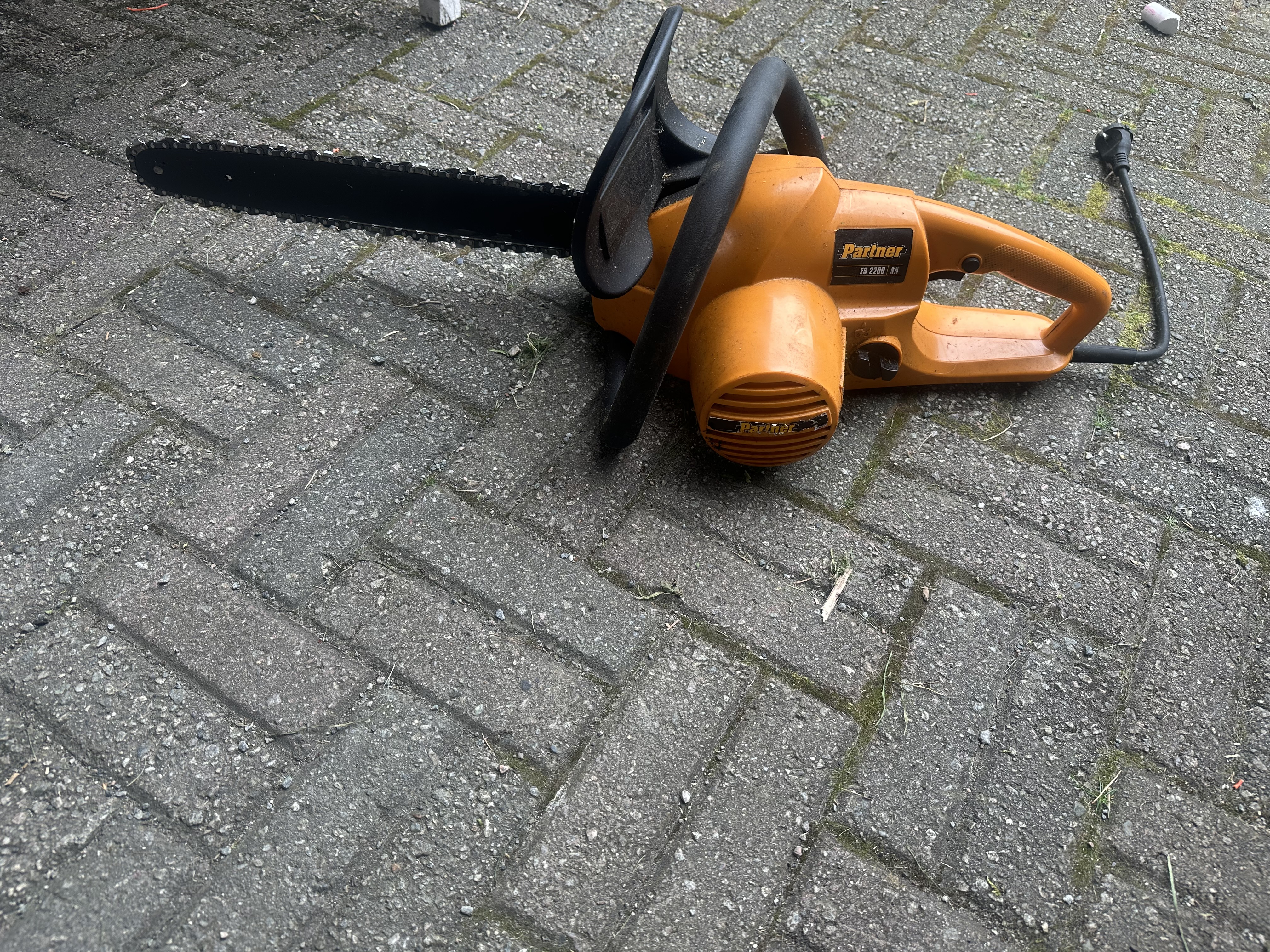Elektrisk motorsag