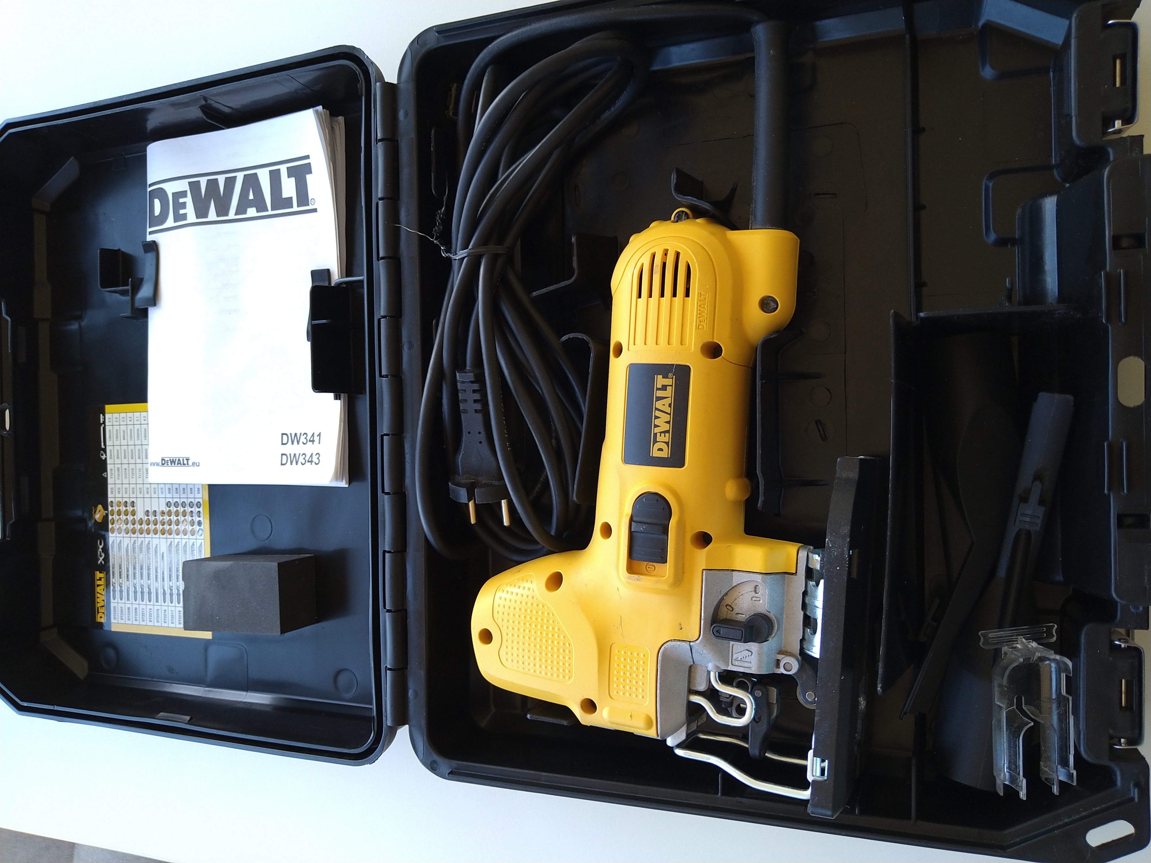 Smidig sticksåg dw343, 550 watt, 4 meter kabel