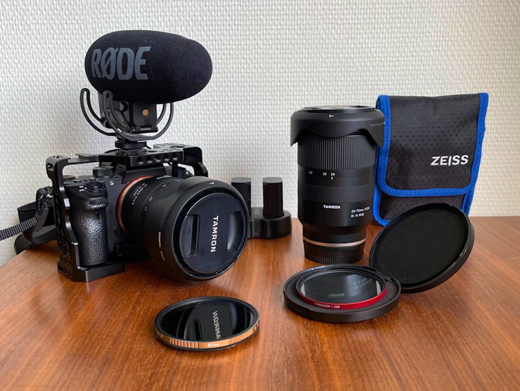 Sony a7iii + 2st objektiv, mikrofon, nd