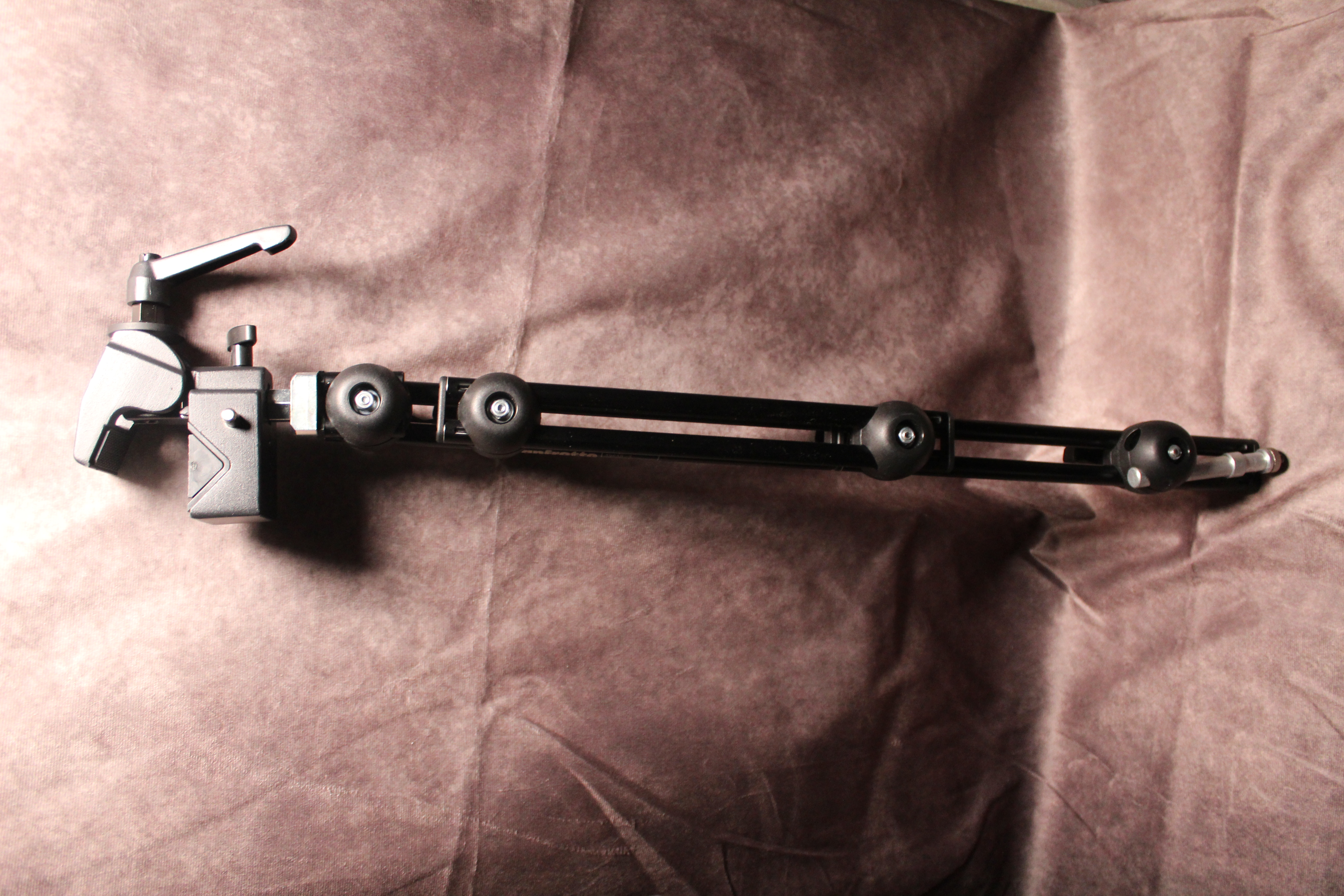 Manfrotto double articulated arm 3 sections & super clamp