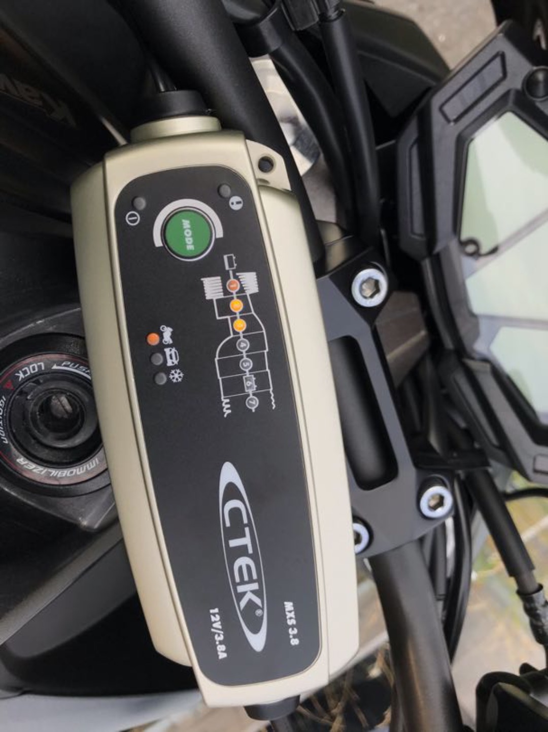 Batteriladdare ctek mxs 3.8