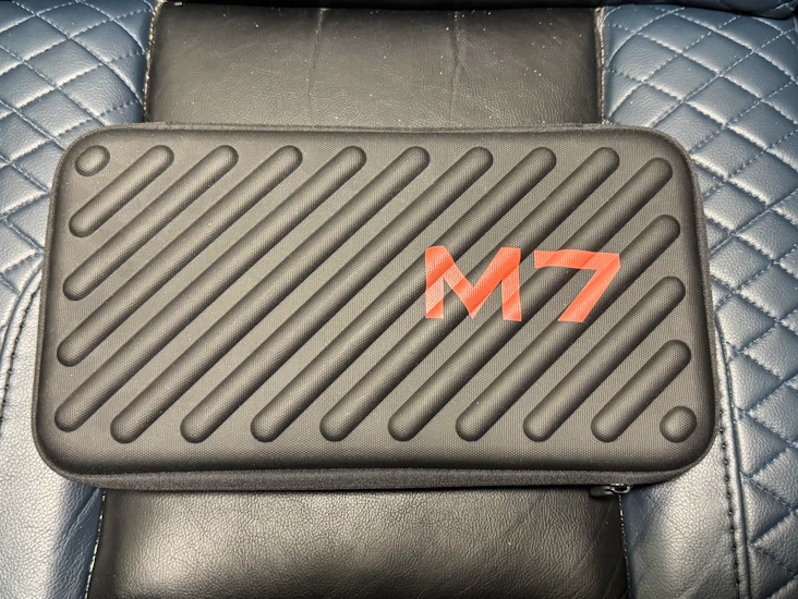 Hohem isteady m7, lavaleir mics , & sling grip