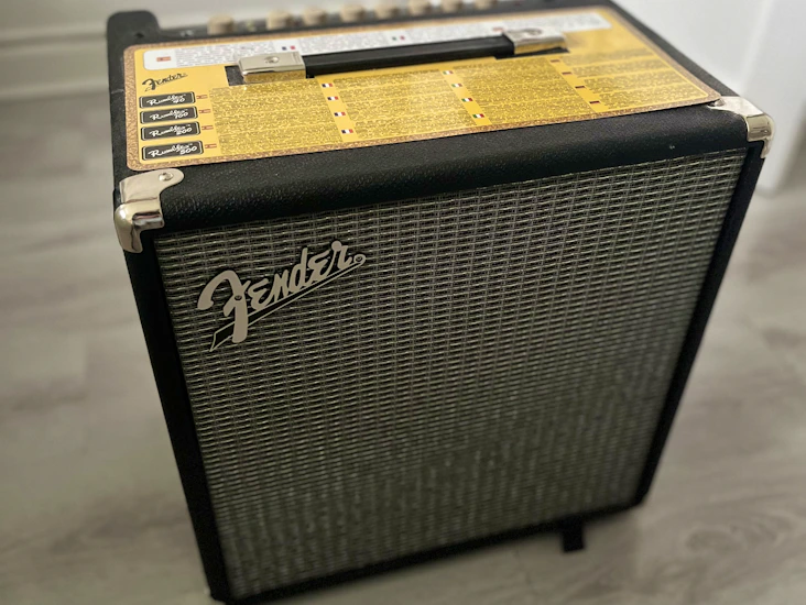 Fender rumble bass amp