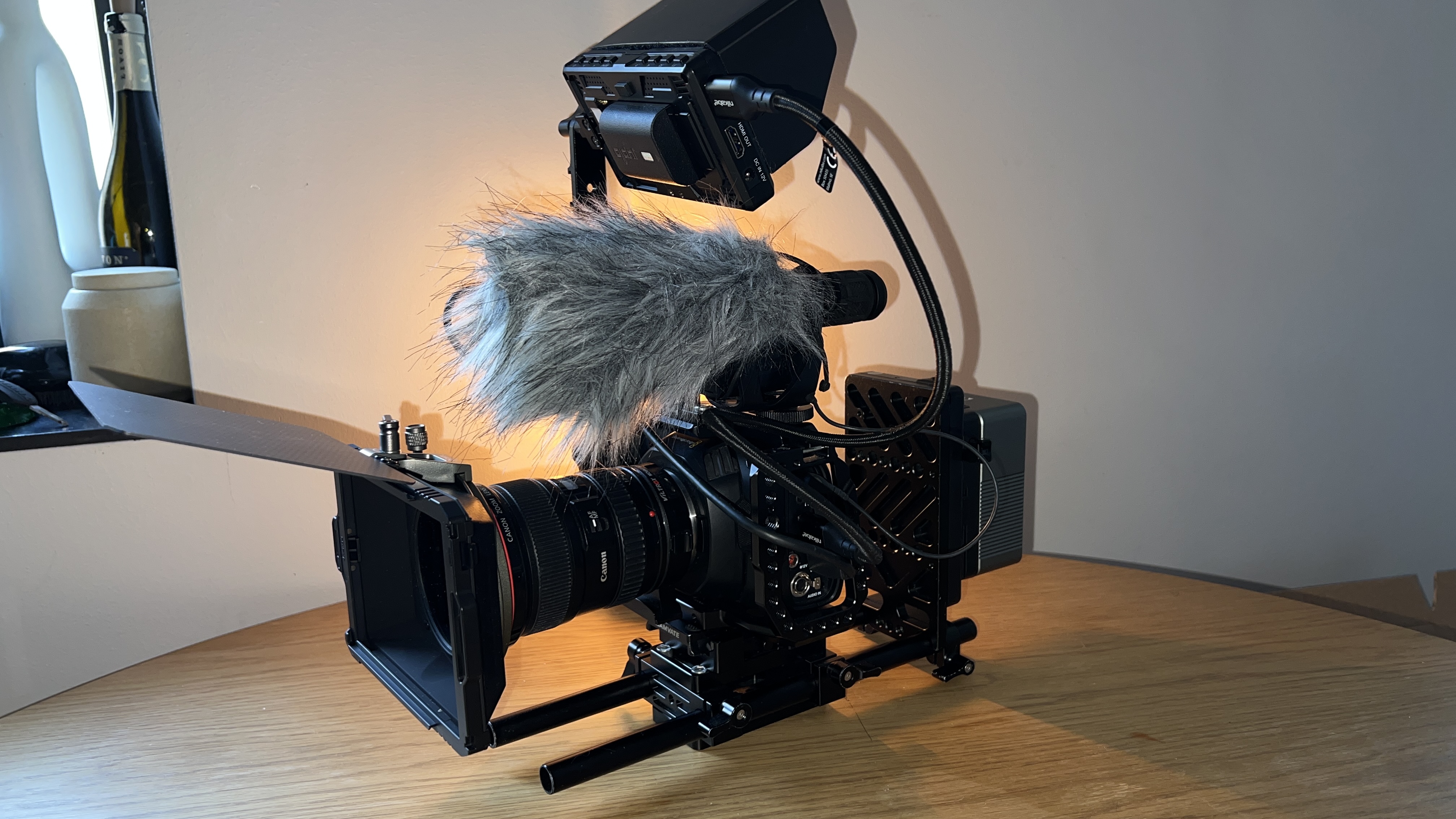 Blackmagic pocket cinema camera 4k - rigg med tilbehør